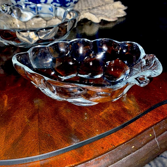 2 piece Vintage Studio Nova Crystal Grape Trinket Dishes NEW with stickers - Picture 3 of 9